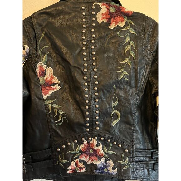 BLANK NYC Moto Vegan Leather Embroidered Floral BRAND NEW in Polybag - Picture 4 of 6